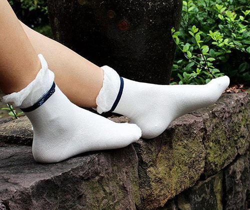 葉羅麗測試:選一雙女生襪子,測你是班里的高冷女神還是搞笑女孩